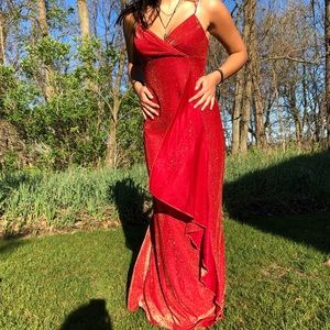 De Laru Red Knit Prom Dress